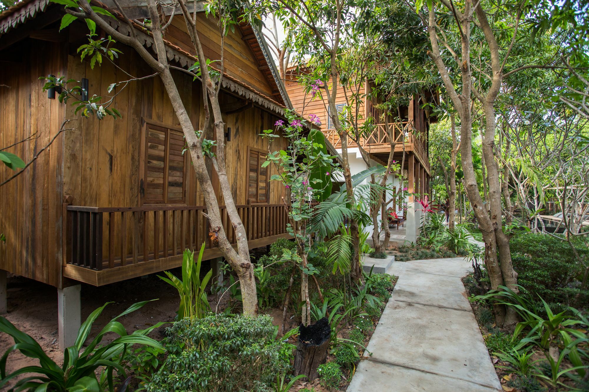 Isann Lodge Siem Reap Extérieur photo