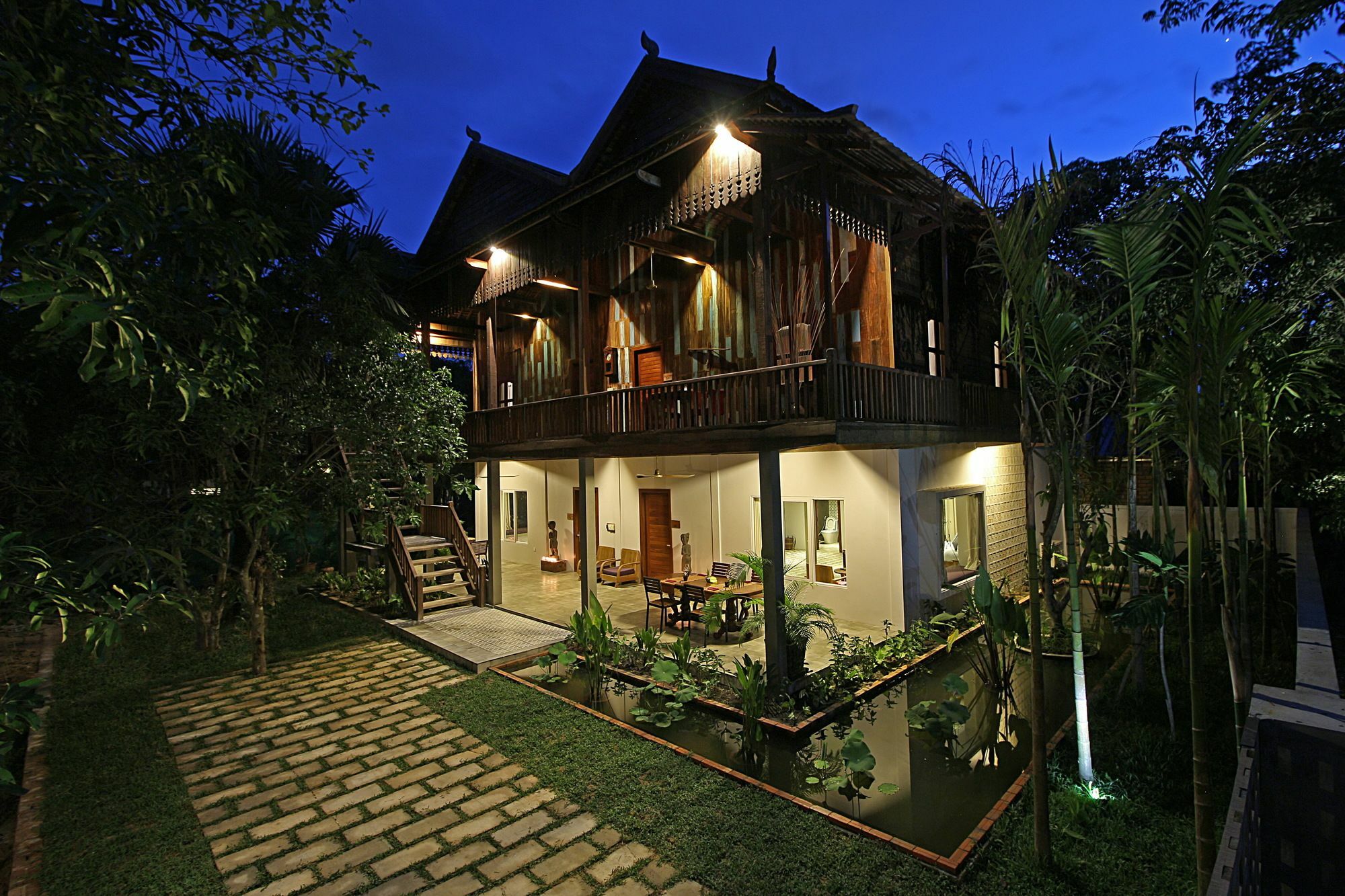 Isann Lodge Siem Reap Extérieur photo
